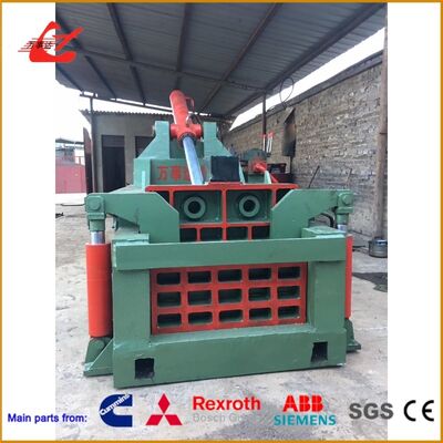 1350kN Forward-Out Metal Baler Y83Q-135 For Scrap Metal Recycling And Compact Bale Production