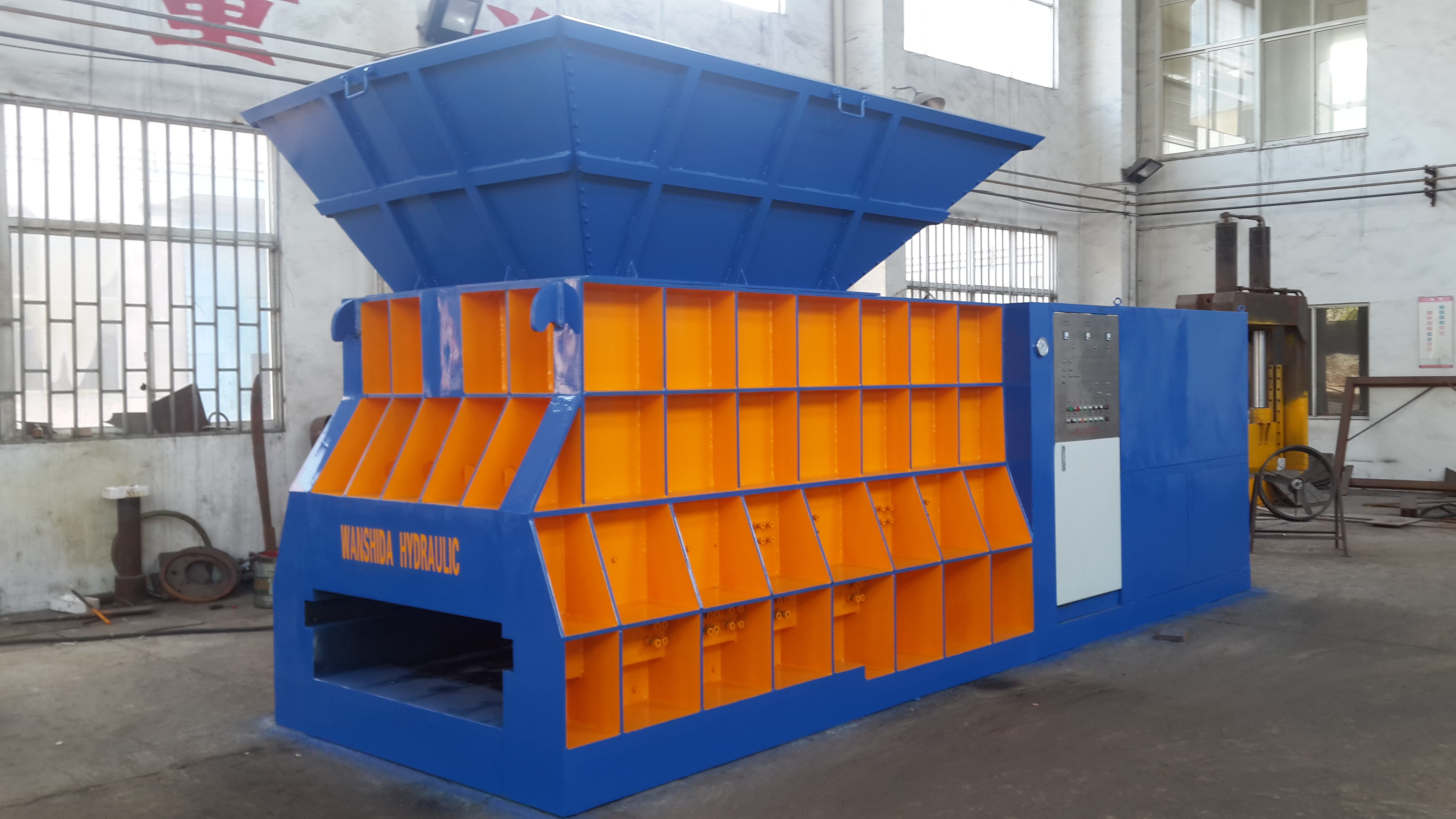 High Carbon Steel Blades Scrap Shearing Machine 1400mm X 600mm Customized for Customized Scrap Processing