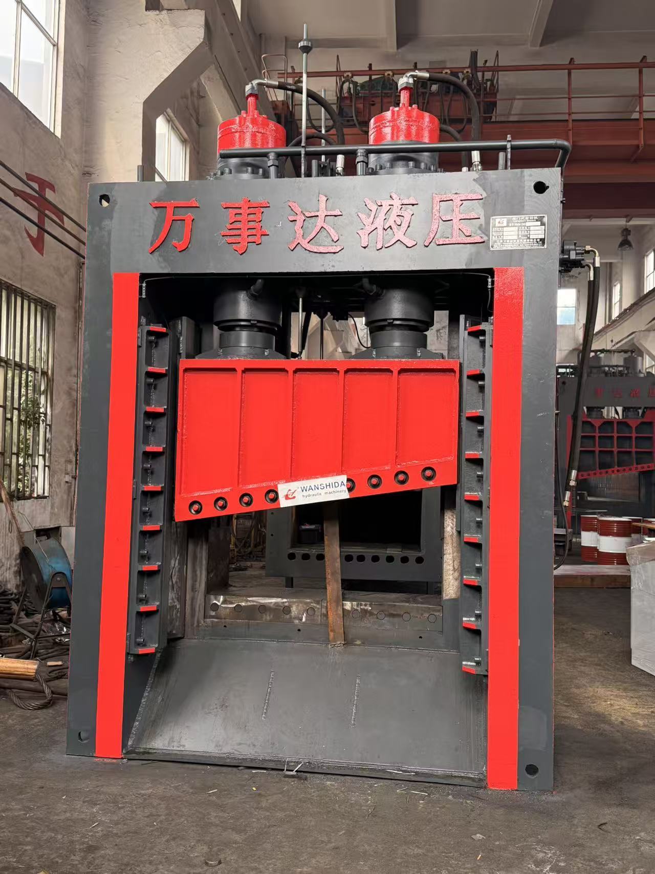 Heavy Duty 500 Ton Diesel-Powered Gantry Shear for Heavy Scrap Metal Processing